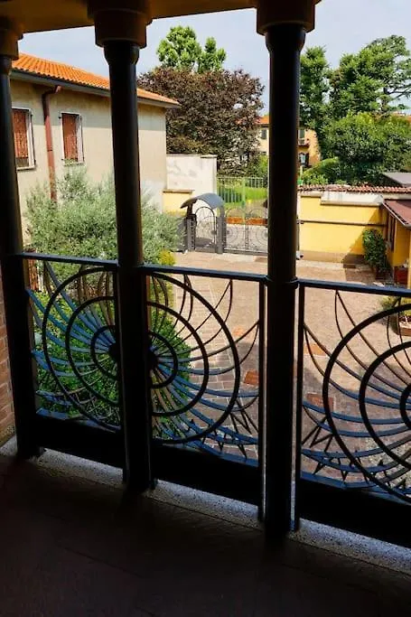 Prestigioso Appartamento Di 70Mq Vicino Milano Legnano 0*,  Italia