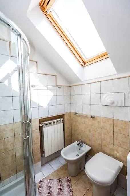 Prestigioso Appartamento Di 70Mq Vicino Milano Legnano Apartamento