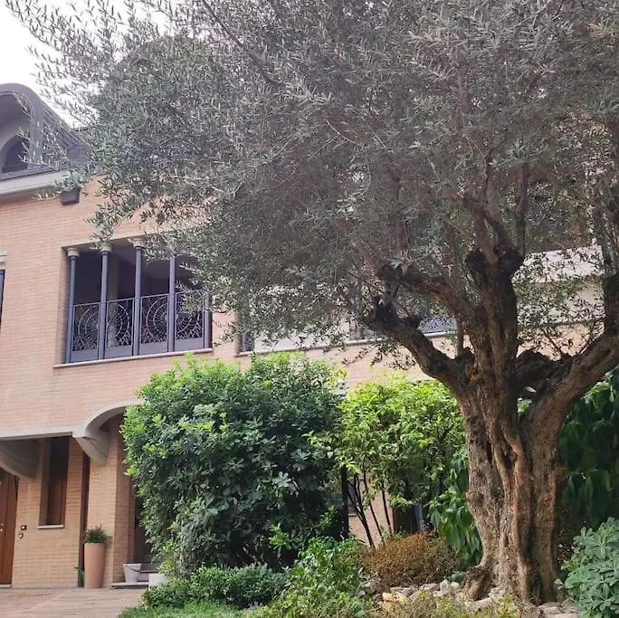 Prestigioso Appartamento Di 70Mq Vicino Milano Legnano Italia