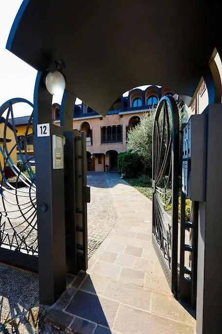 Apartamento Prestigioso Appartamento Di 70Mq Vicino Milano Legnano Italia